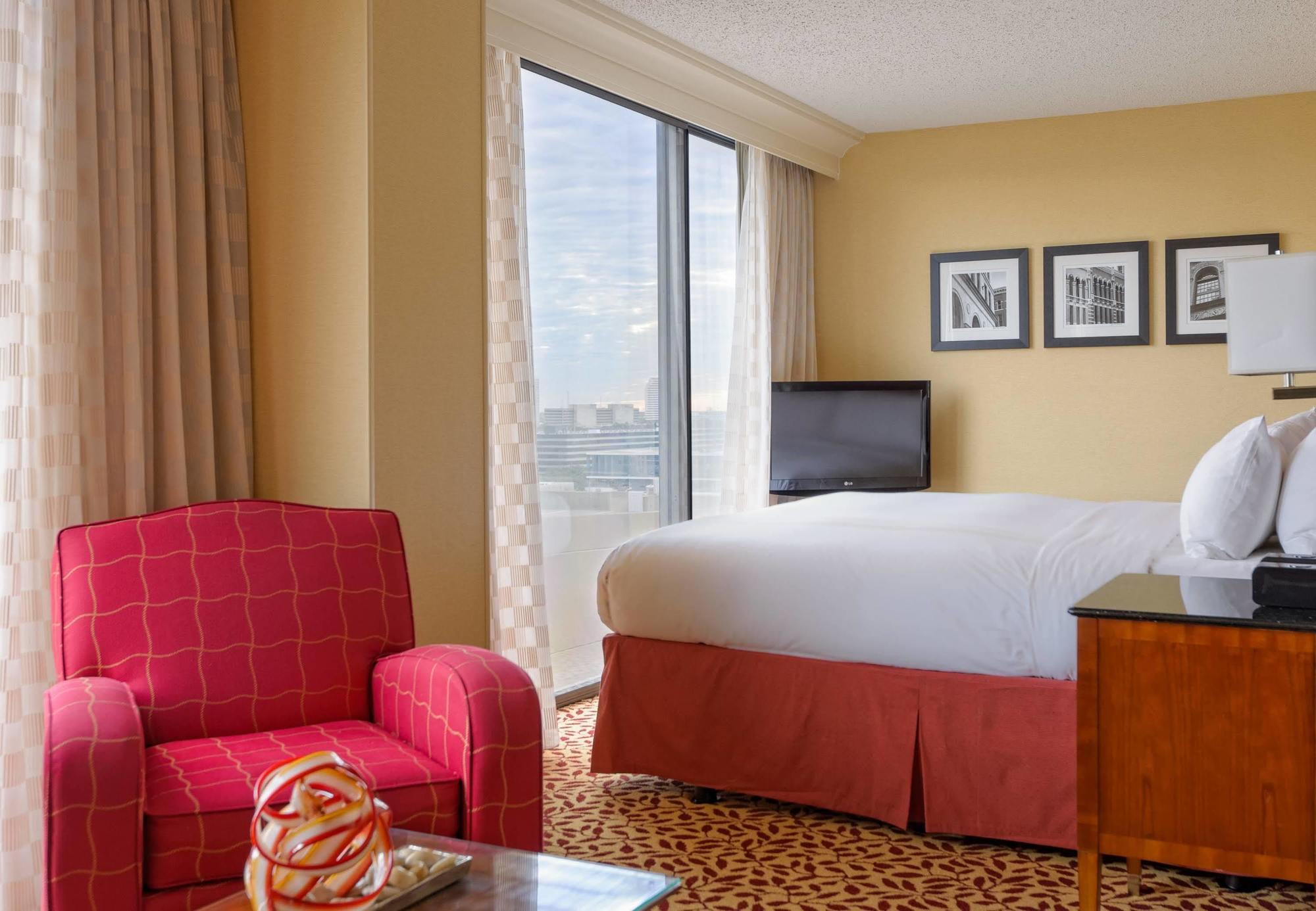 Houston Marriott West Loop By The Galleria Dış mekan fotoğraf