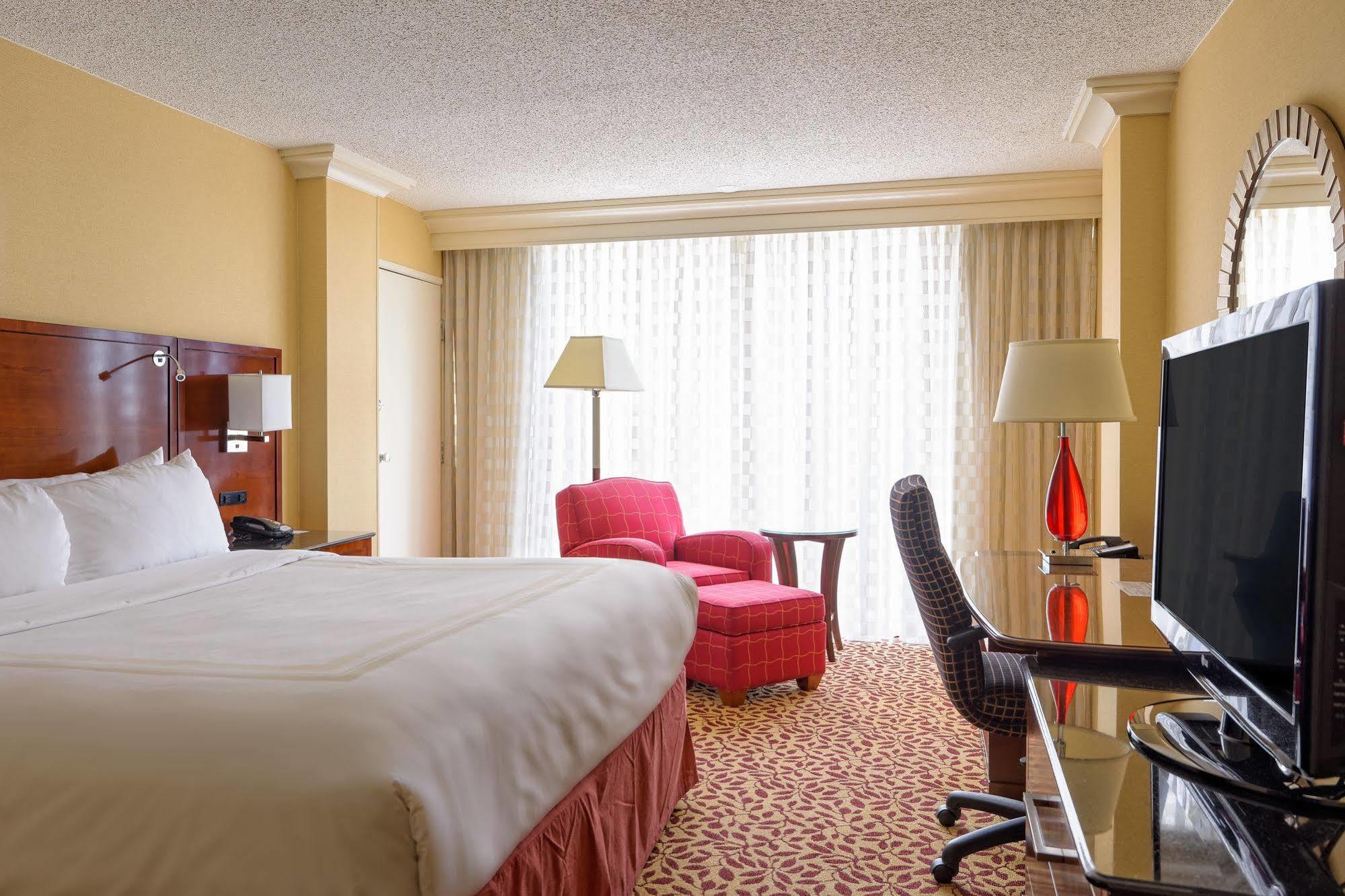 Houston Marriott West Loop By The Galleria Dış mekan fotoğraf